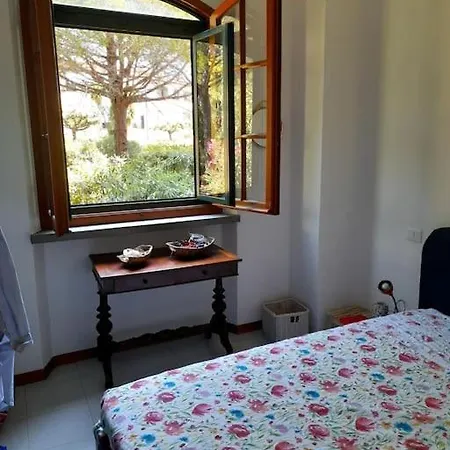 Casa vacanze Tra Mare E Campagna Castiglioncello